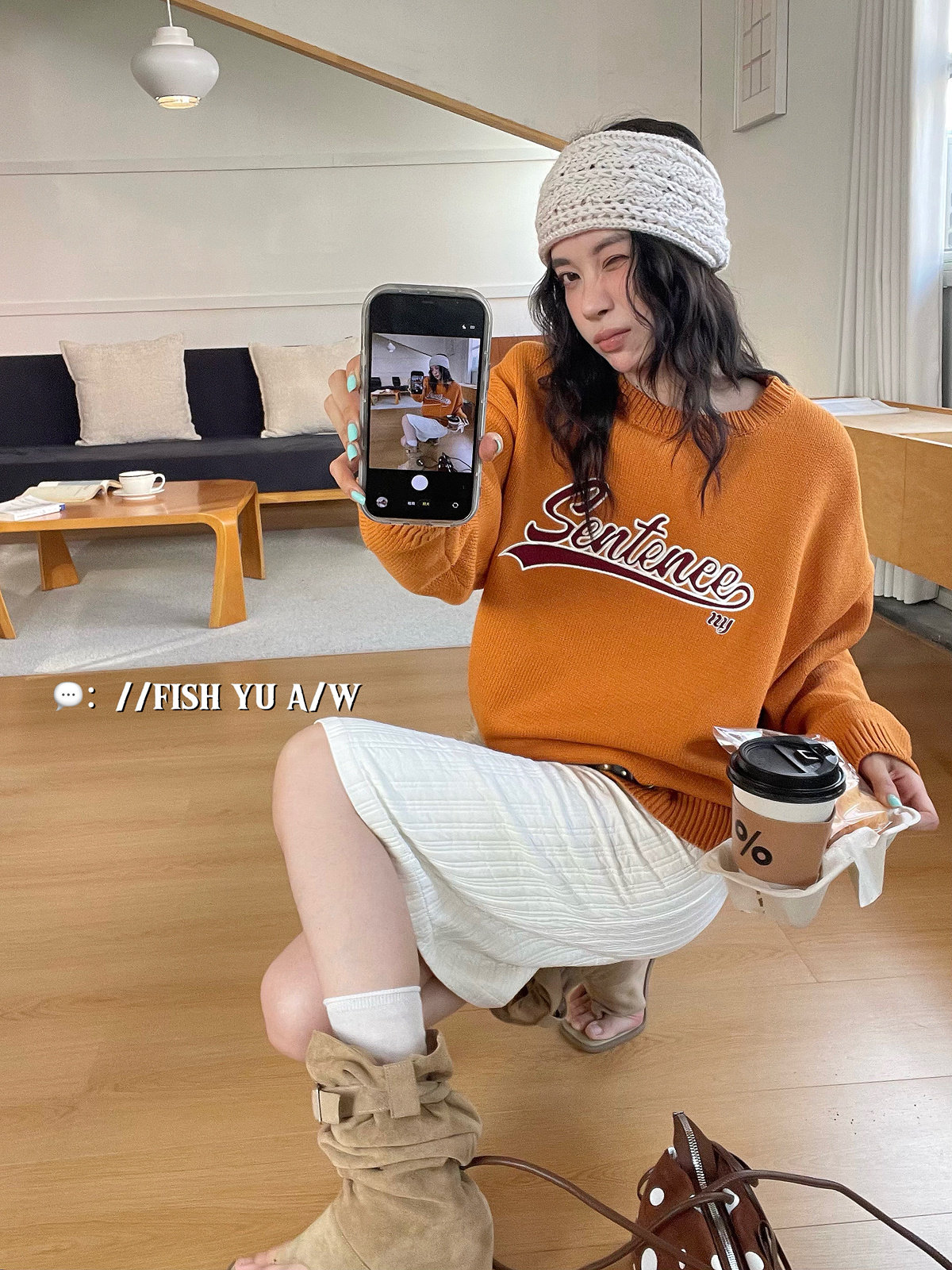 FISH YU冬新款美式复古撞色字母贴布刺绣宽松圆领毛衣大版626698