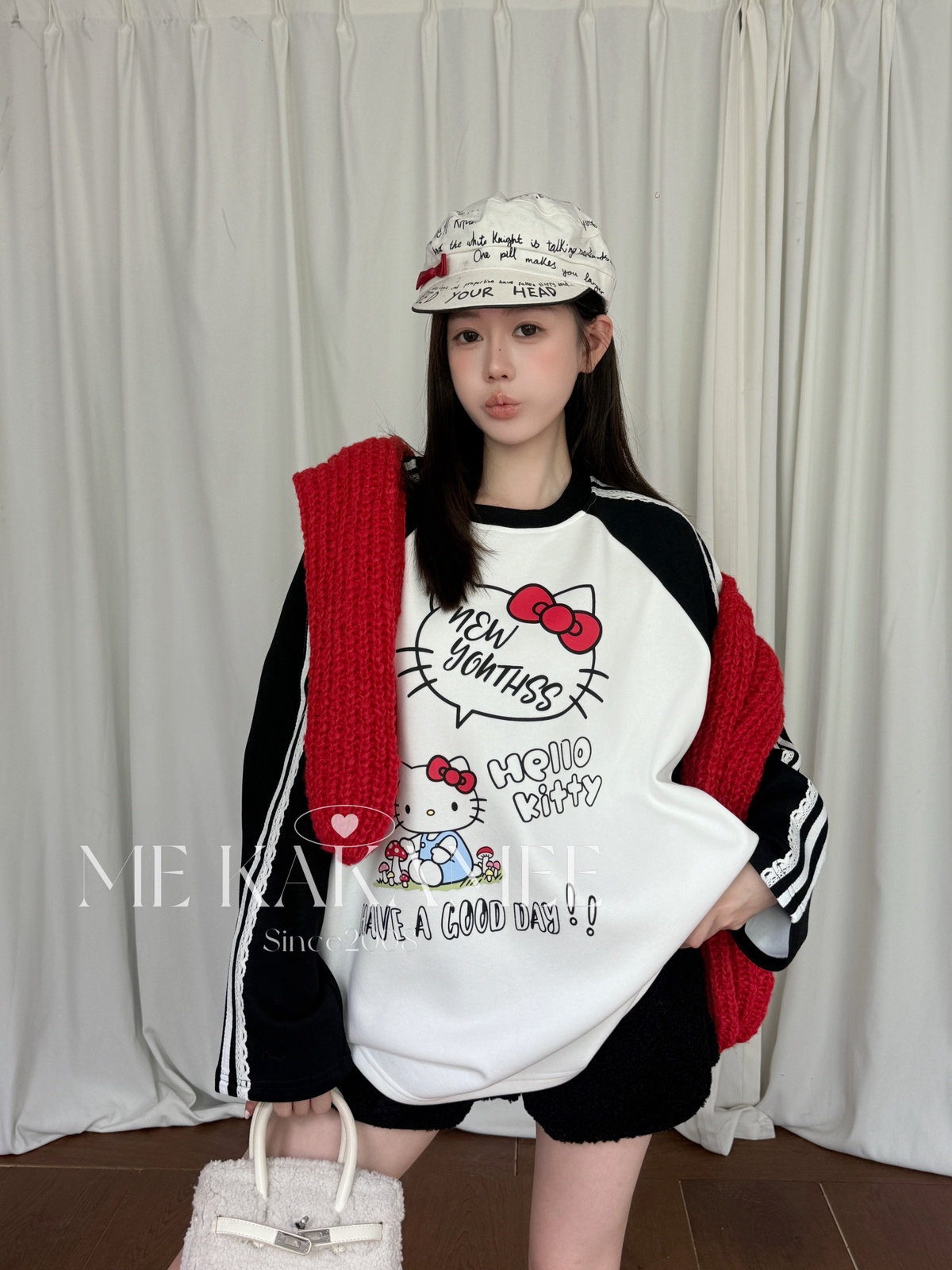 ME KAKAMEE冬新品卡通KT织带蕾丝拼接加厚加绒宽松大版卫衣S5698