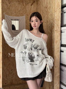 KAKAMEE秋新品 斜肩毛衣s222 卡通黑白KT猫立体蝴蝶结彩点宽松大版