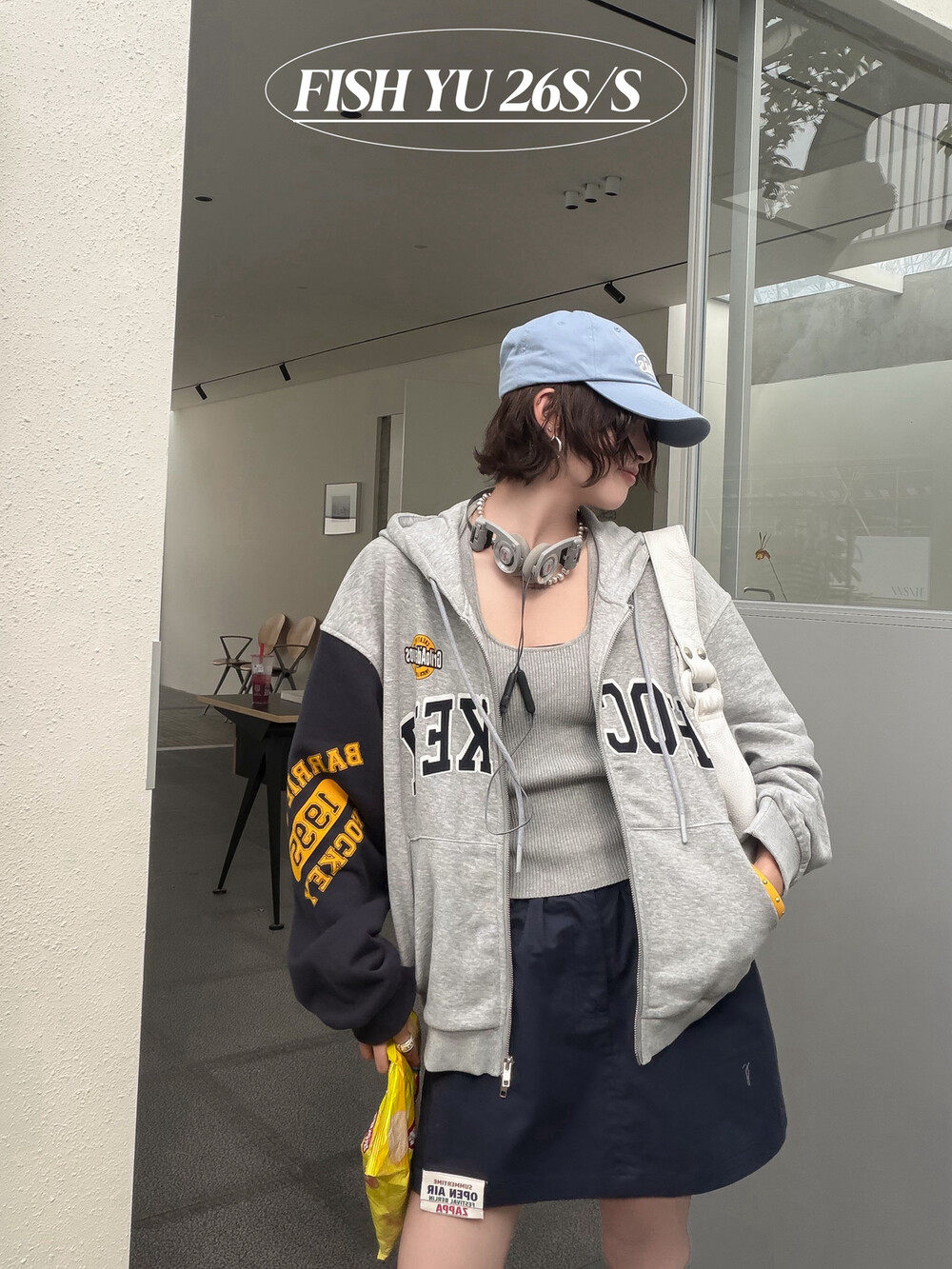 YU春款美式复古字母印花撞色拼接休闲宽松卫衣外套宽松女626033