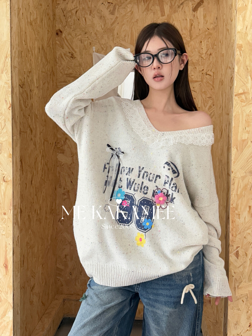 ME KAKAMEE秋新品甜酷立体火花V领蕾丝拼接大版宽松保暖毛衣S208