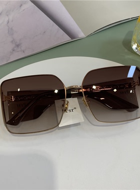 帕莎新款太阳镜女个性另类宽腿时尚大框显瘦潮街拍墨镜PS2040