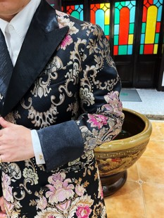 爱穿衣服 宫廷大衣 让先生 巴洛克风格
