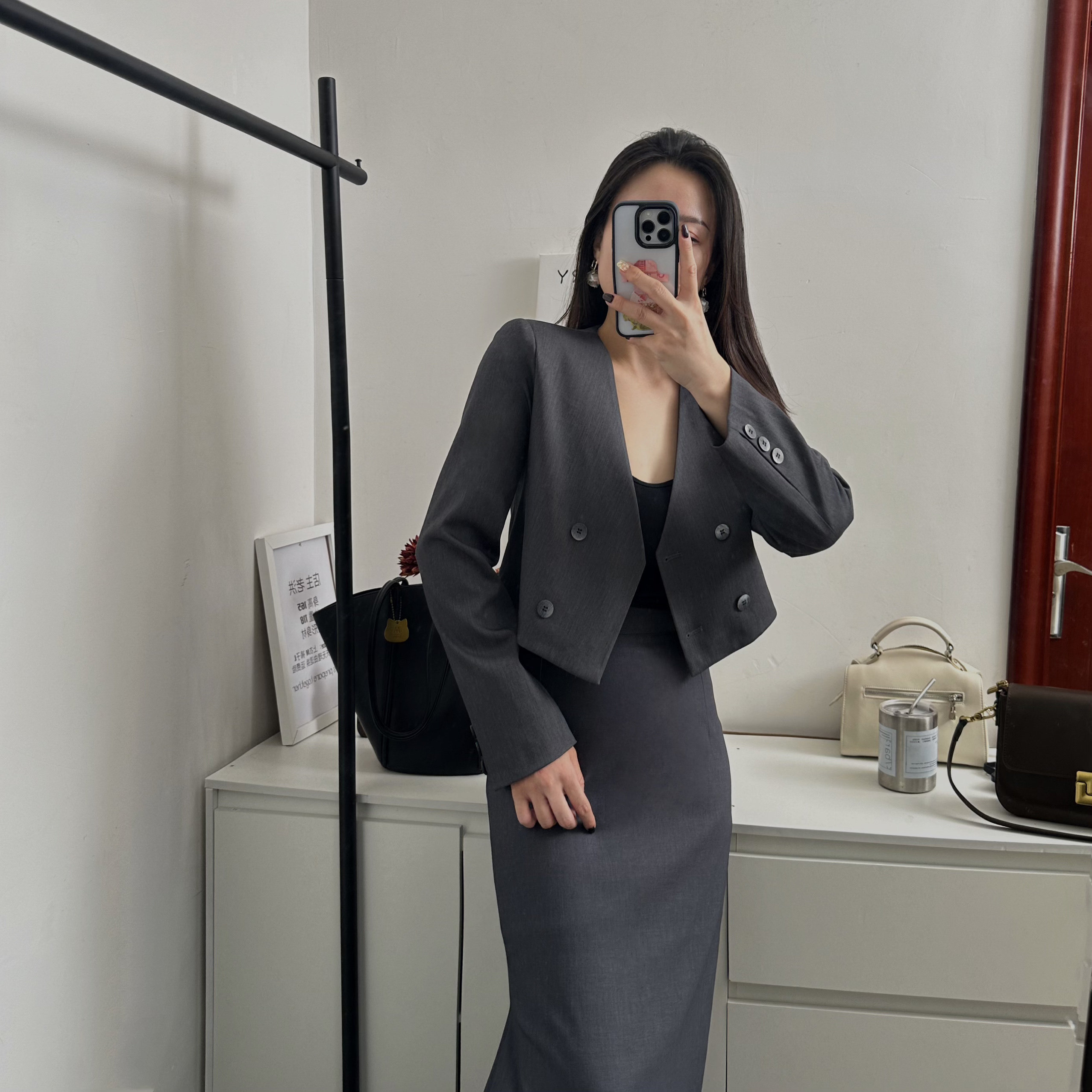 春秋女款双排扣短款西装外套小香西装