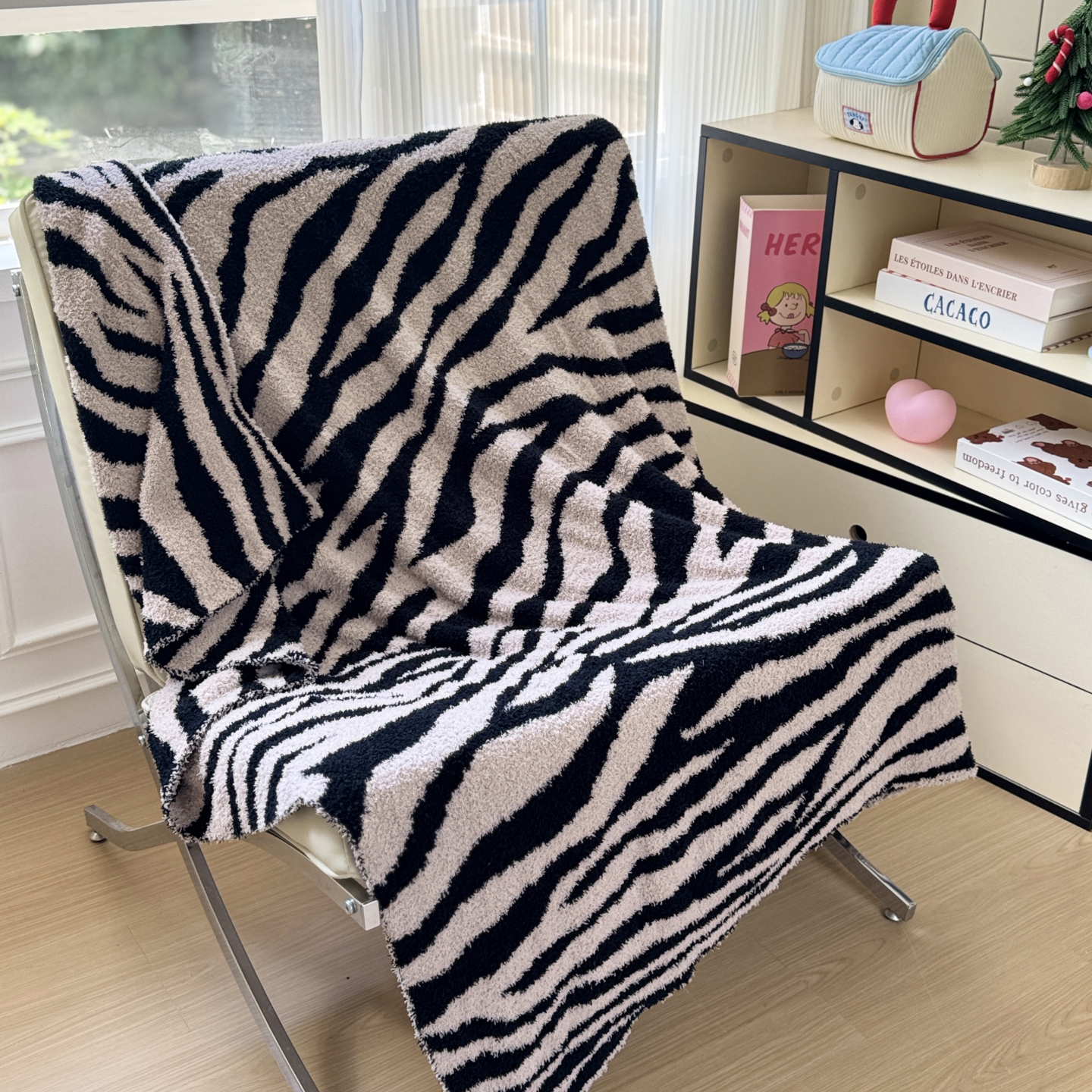 高级感斑马纹沙发盖毯半边绒毯子办公室午睡午休毯航空毯装饰毛毯