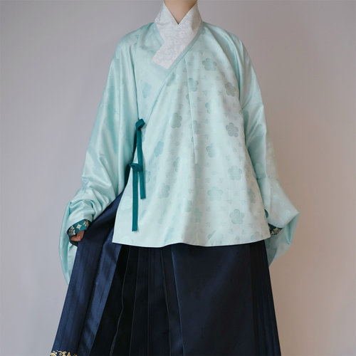 【万字梅花纹】交领短袄 织金帝尧汉服原创传统