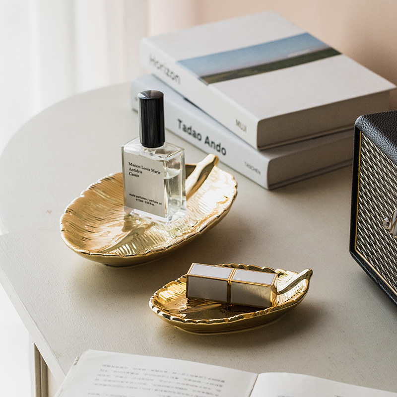 叶子陶瓷收纳盘 进门口玄关放杂物盘 树叶首饰盘 入户装饰小摆件,家居饰品,装饰摆件,淘宝优惠券,粉丝福利购,淘宝优惠卷