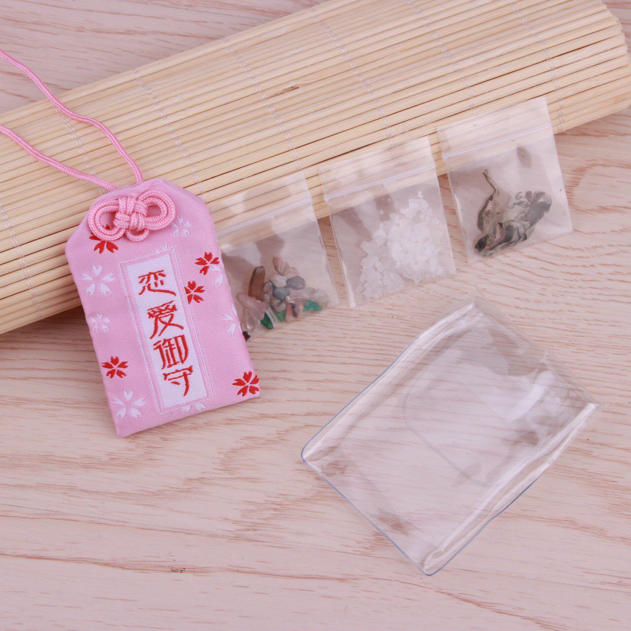 Mosquito repellent Temple Bracelet Blessing Bag phone chain 2018 Pendant adult Versatile college entrance examination Sachet Exorcise evil spirits Tips fashionin the 3C Digital Accessories, Cell Phone Accessories , Phone Accessories , Mobile phone pendant/Mobile phone chain  category - from Buy2taobao.com to provide professional Taobao agent buy service