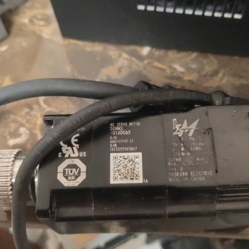 【议价】伺服电机SGMMS-01ADC6S，100W功率，200