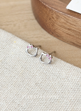 S925纯银卡通猫耳钉银针女小众设计小巧精致简约耳骨钉养耳洞耳饰