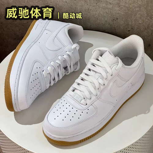 NIKE空军一号男子休闲板鞋