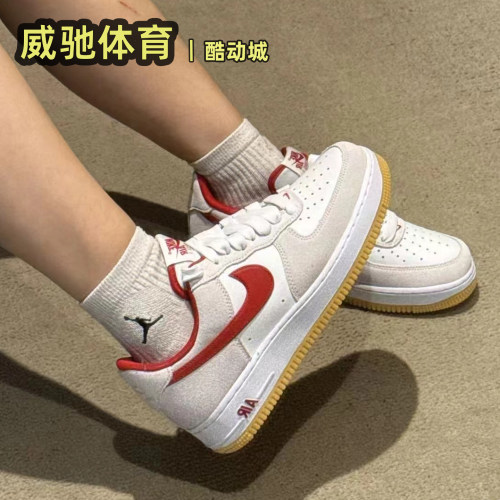 耐克AirForce1男子百搭板鞋