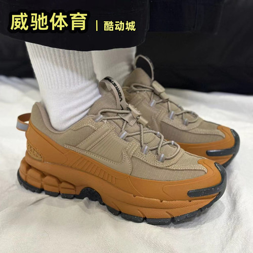 耐克Vomero5厚底缓震跑步鞋