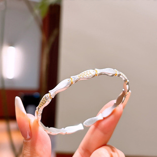 足银999.9描金年年有鱼手镯女开口可调节新中式 国风小鱼银镯子