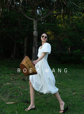 ROEY WANG本期重磅 双层蓬蓬裙纯棉法式复古方领白色泡泡袖连衣裙