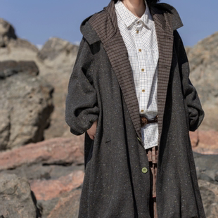 含羊毛早乙女惠子Saotome 大衣 日系复古连帽花苞毛呢中长款