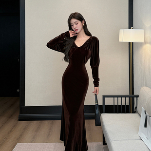 繁花复古午夜梦幻显瘦气质舞台性感女高腰v字连衣裙包臀长裙