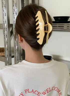 超能抓！香蕉黄色系大号抓夹亚克力鲨鱼夹高级感发抓后脑勺盘发夹