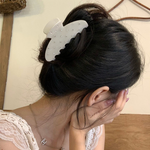 满天星水钻醋酸抓夹女高级感轻奢镶钻鲨鱼夹后脑勺盘发气质头饰品