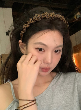 博主同款！经典豹纹布艺波浪带齿发箍蓬松高颅顶头箍压发发卡发饰