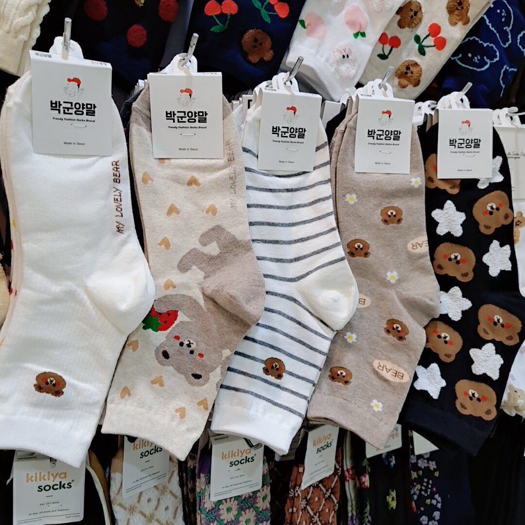 韩国进口袜子女东大门卡通可爱小熊条纹校园甜美中筒袜9030