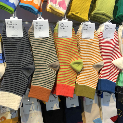 文艺范ETNA新款时尚条纹中筒袜
