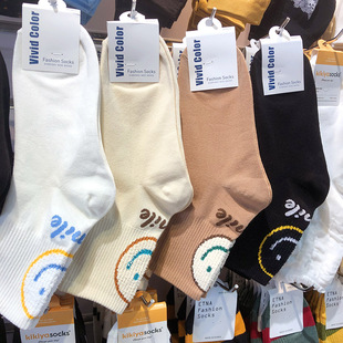 韩国vivid color新款袜子东大门开心笑脸少女百搭袜中筒棉袜5199