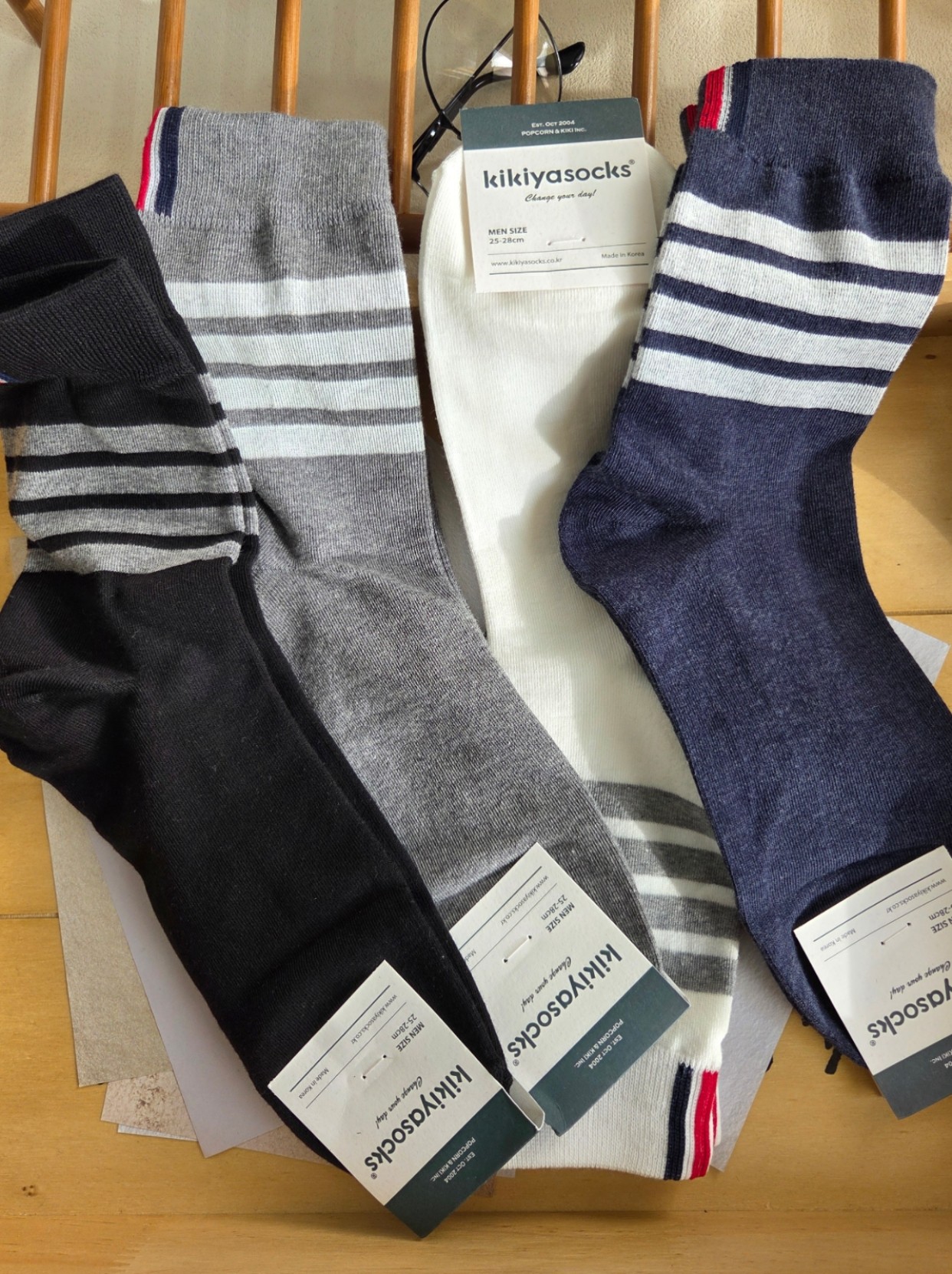 韩国kikiyasocks进口袜子男款秋冬款纯棉中筒袜潮运动袜长袜1254