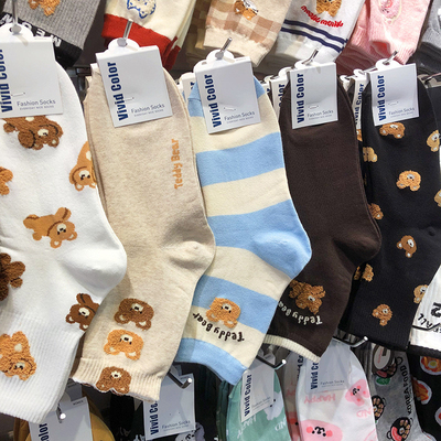 vivid color韩国袜子色彩学院风卡通小熊女士棉袜可爱中筒袜5147