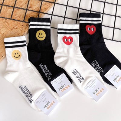 韩国东大门kikiya女袜新款校园潮日系爱心笑脸条纹中筒袜1065