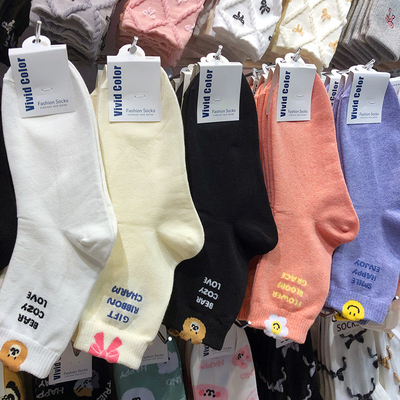 2025春季新款韩国进口蝴蝶结小熊卡通少女袜vivid森系中筒棉5148