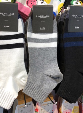 韩国进口男袜春夏新款两杠条纹短筒棉袜轻奢风黑白灰色潮袜子2042