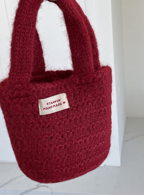 红色毛线小包包小众设计mini春秋冬新款毛线针织手拎包百搭手提包