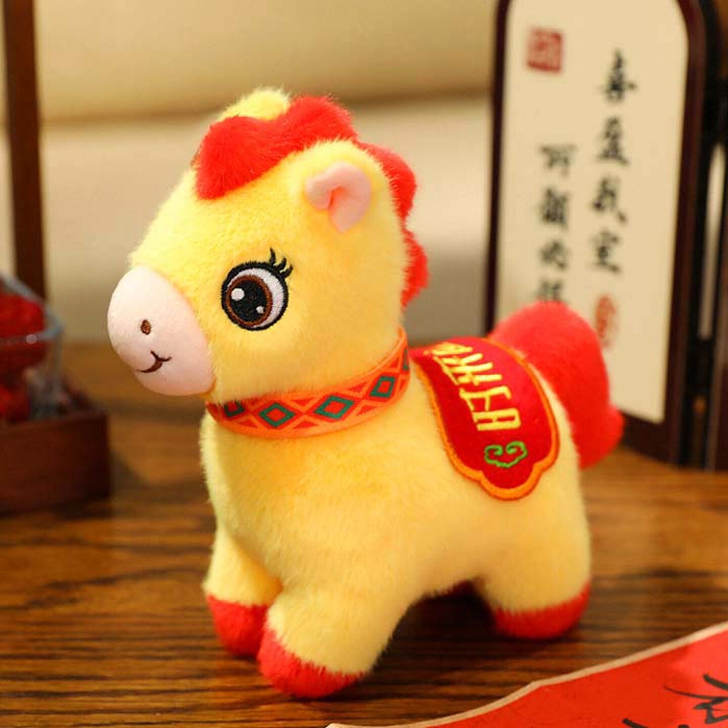 【原创】会摇尾巴的生肖小马玩偶