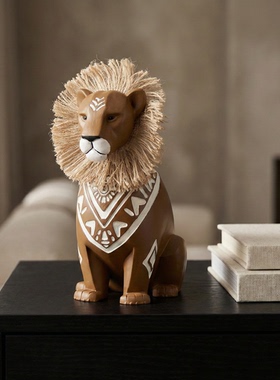 侘寂风手工树脂狮子桌面摆件