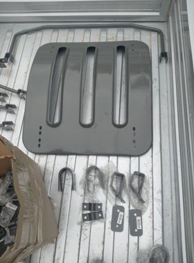 重汽豪沃11167/2197豪沃军车水箱防护板总成加装套装