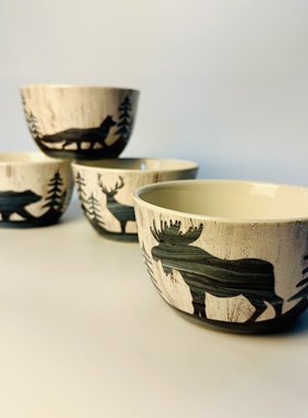 外贸陶瓷5.5寸陶瓷饭碗甜品碗复古木纹动物汤碗釉下彩面碗粥碗