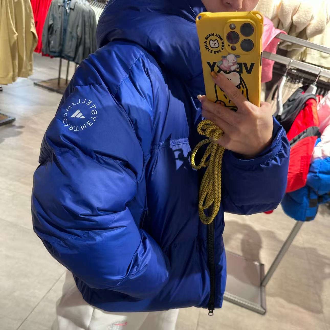 正品Adidas阿迪达斯女面包服冬季保暖防风防寒短款棉衣外套IL9615