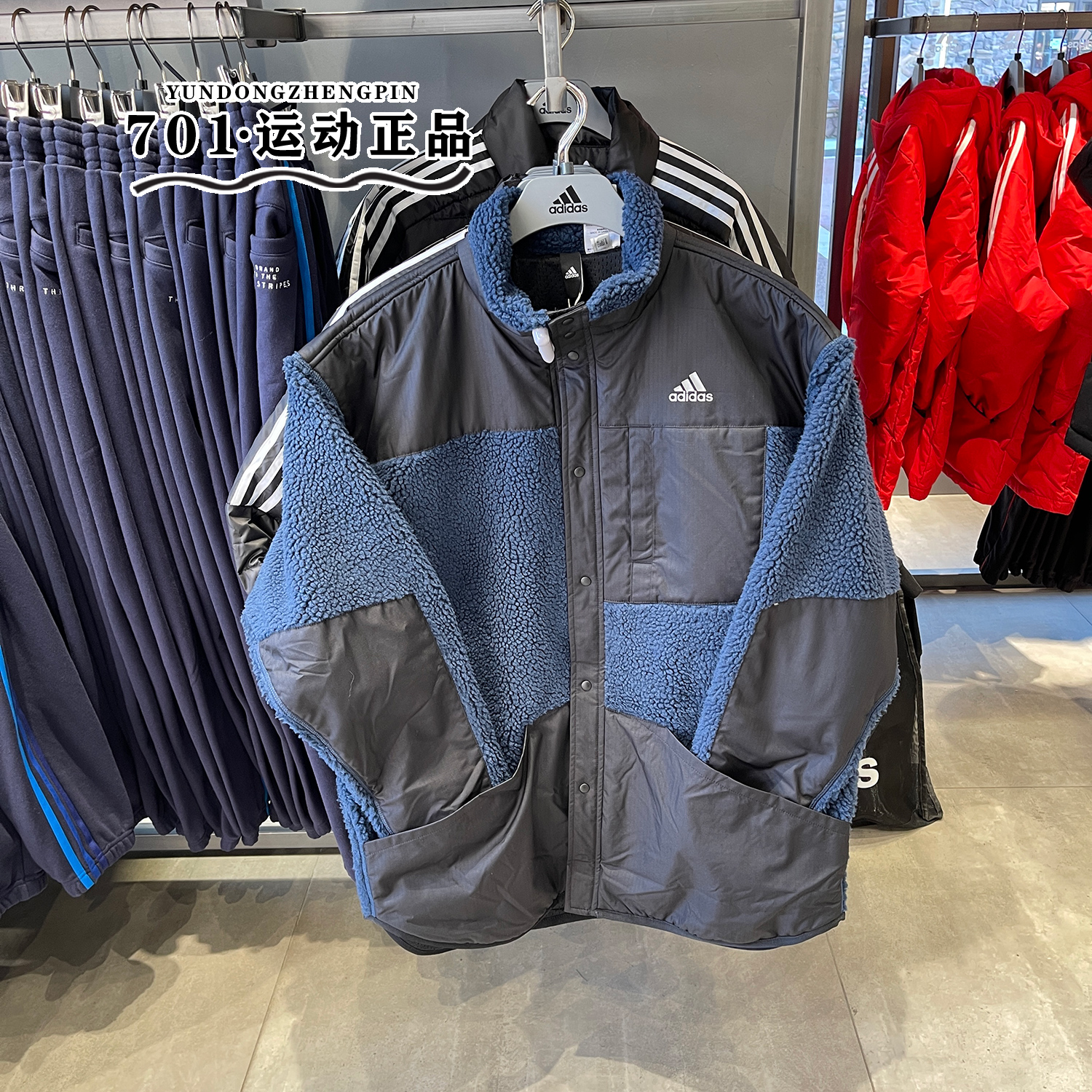 阿迪达斯拉链男子短款保暖外套