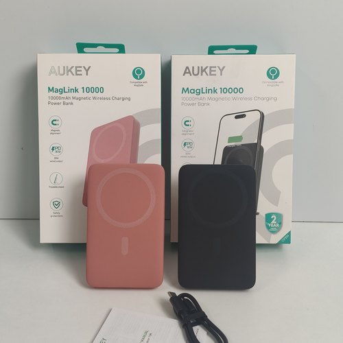 AUKEY磁吸无线30W快充充电宝