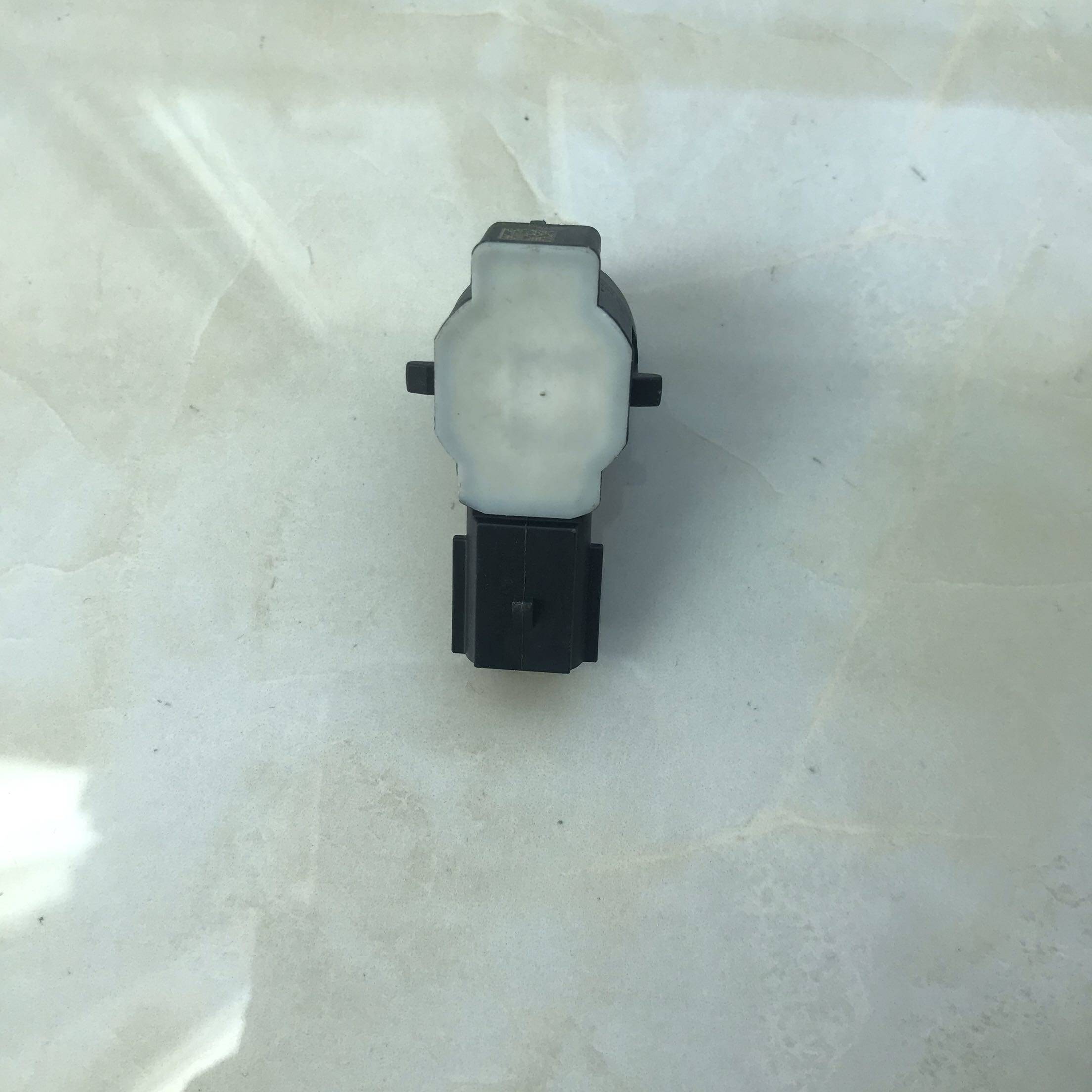 适用于jeep自由光雷达探头自由光前后雷达 倒车雷达电眼原厂底漆