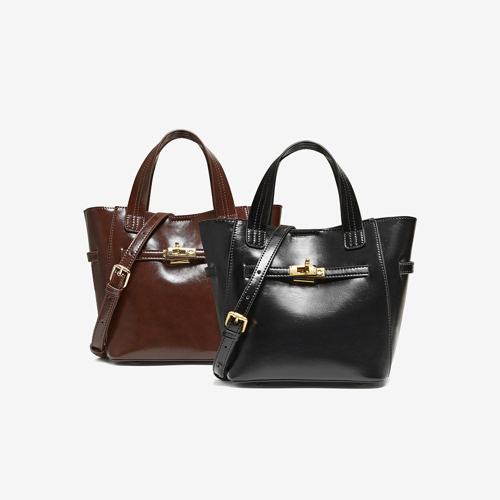 百思图25冬季新款高级质感水桶包时尚通勤单肩斜挎包女JA196DX5,箱包皮具/热销女包/男包,水桶包,淘宝优惠券,粉丝福利购,淘宝优惠卷