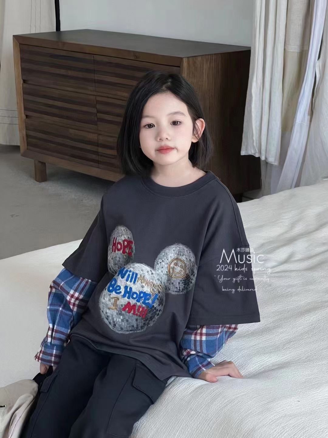 木莎2024春款男女童假两件格子米奇刺绣字母潮童长袖体恤中大童