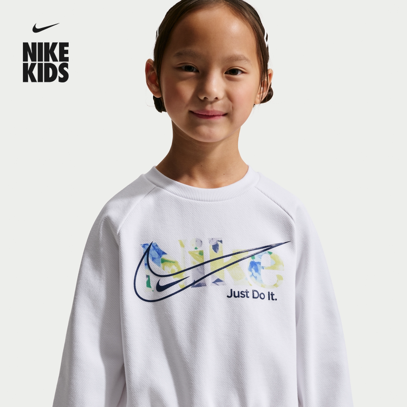 耐克幼童圆领上衣春季新款女童NIKE MOVE WITH NATURE IR8355