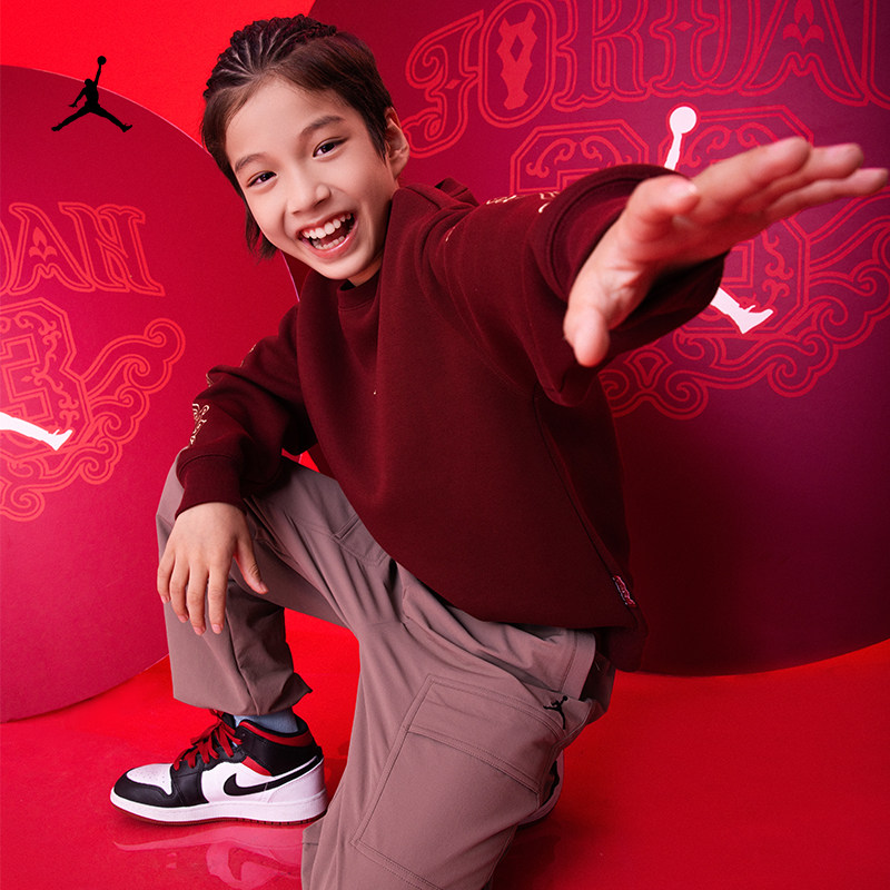耐克乔丹新年系列马年限定大童圆领上衣春新款男童JORDAN IR8375