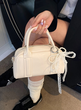 手提波士顿包包女士2026新款时尚百搭单肩斜挎包高级感枕头包女包