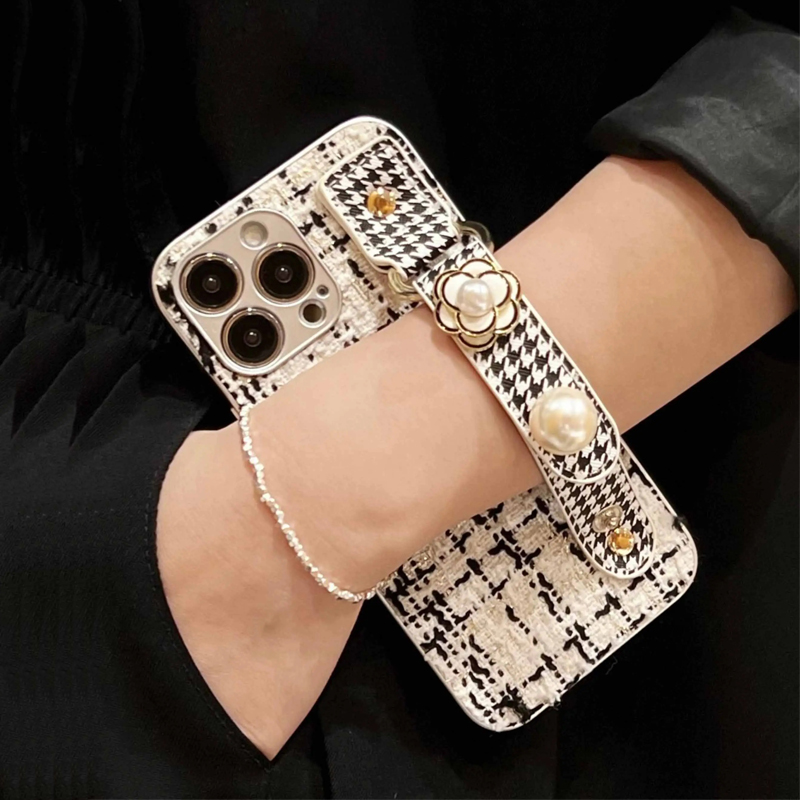 冬天绒布新款小香风适用华为荣耀90/80/70/60/50手机壳pro珍珠山茶花魔术magic5/4手腕带轻奢创意个性时尚女