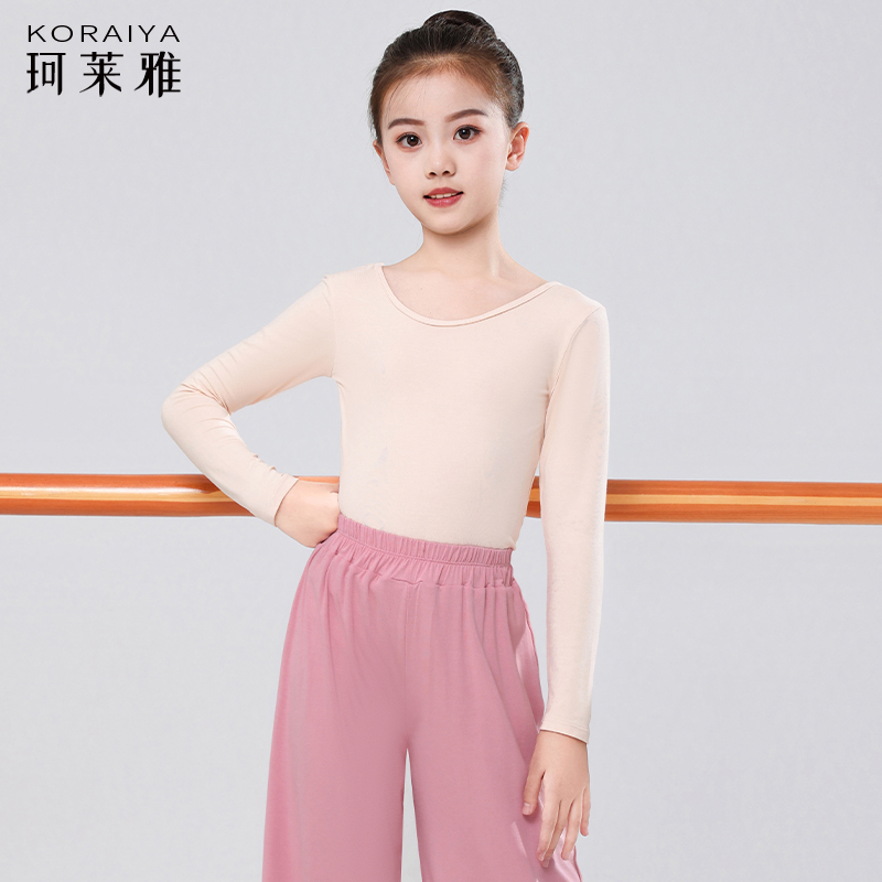 男孩女孩都可以穿，内搭外搭皆可