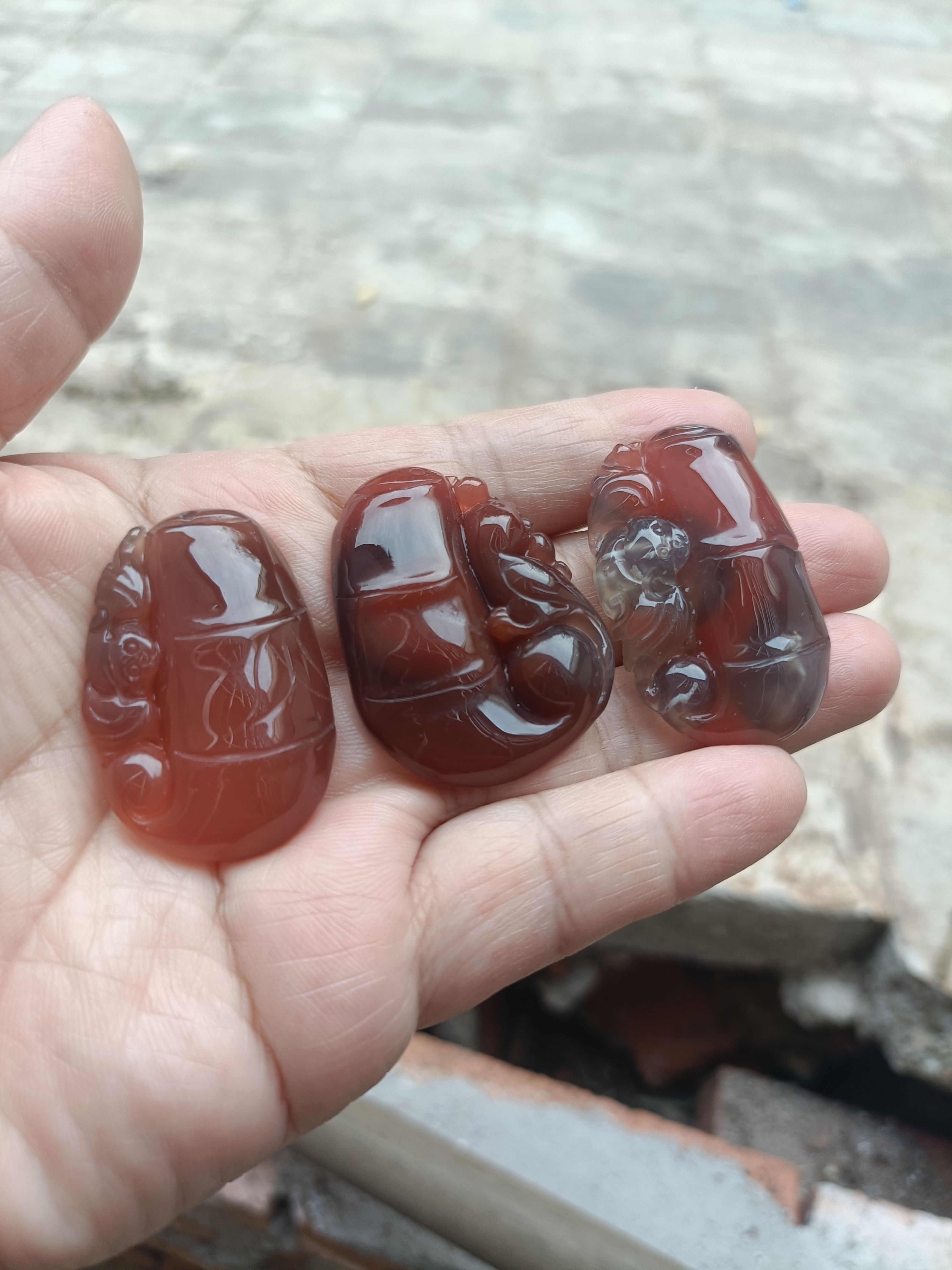 天然南红玛瑙吊坠俏色雕刻男女款挂饰毛衣链玉坠项链坠子礼114