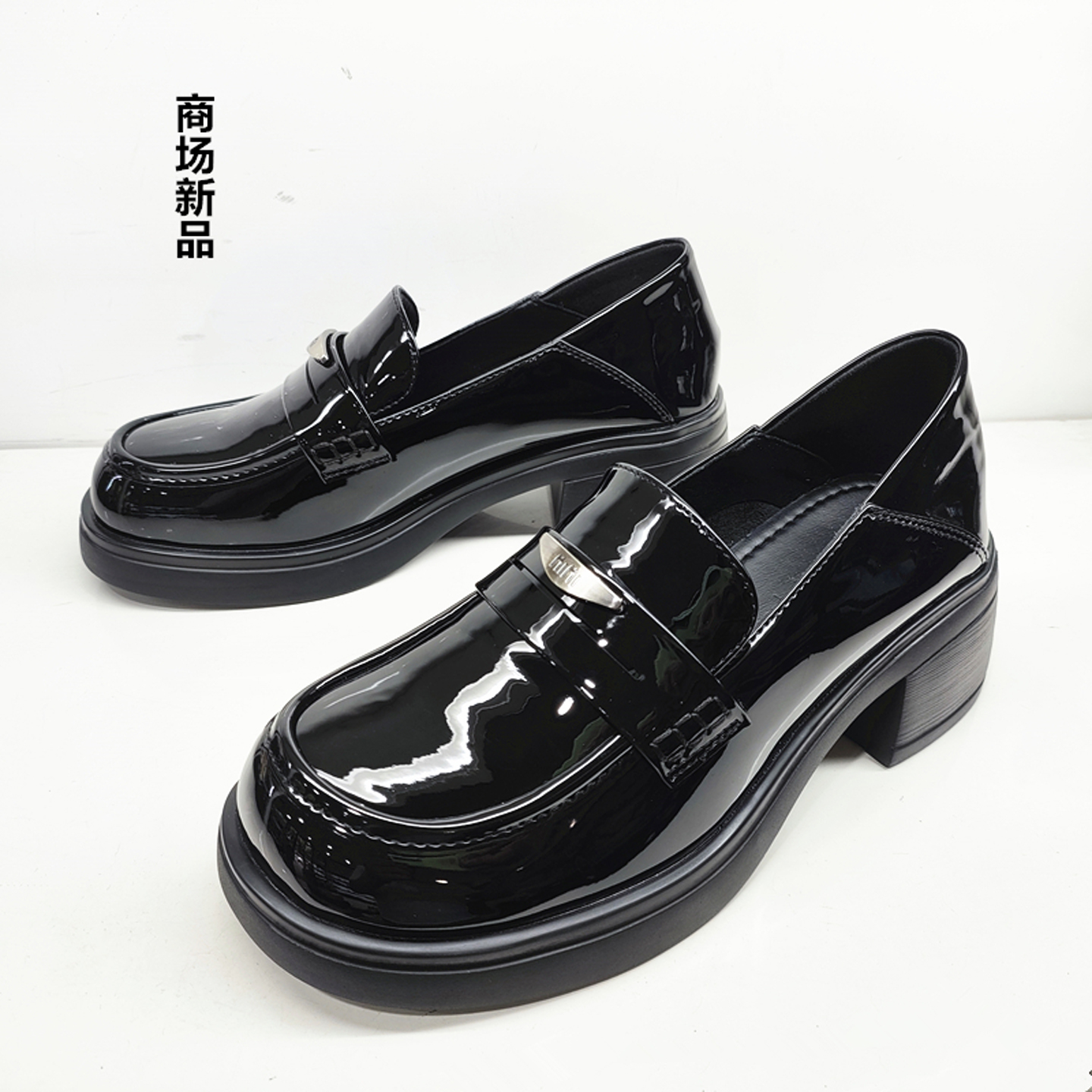 蜘蛛豹2025新款秋季乐福鞋女单鞋